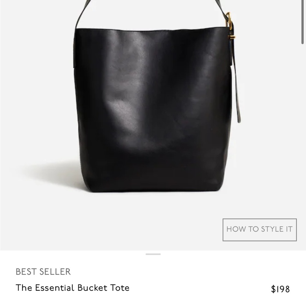 Madewell Black Essential Bucket Tote - Picture 2 of 11